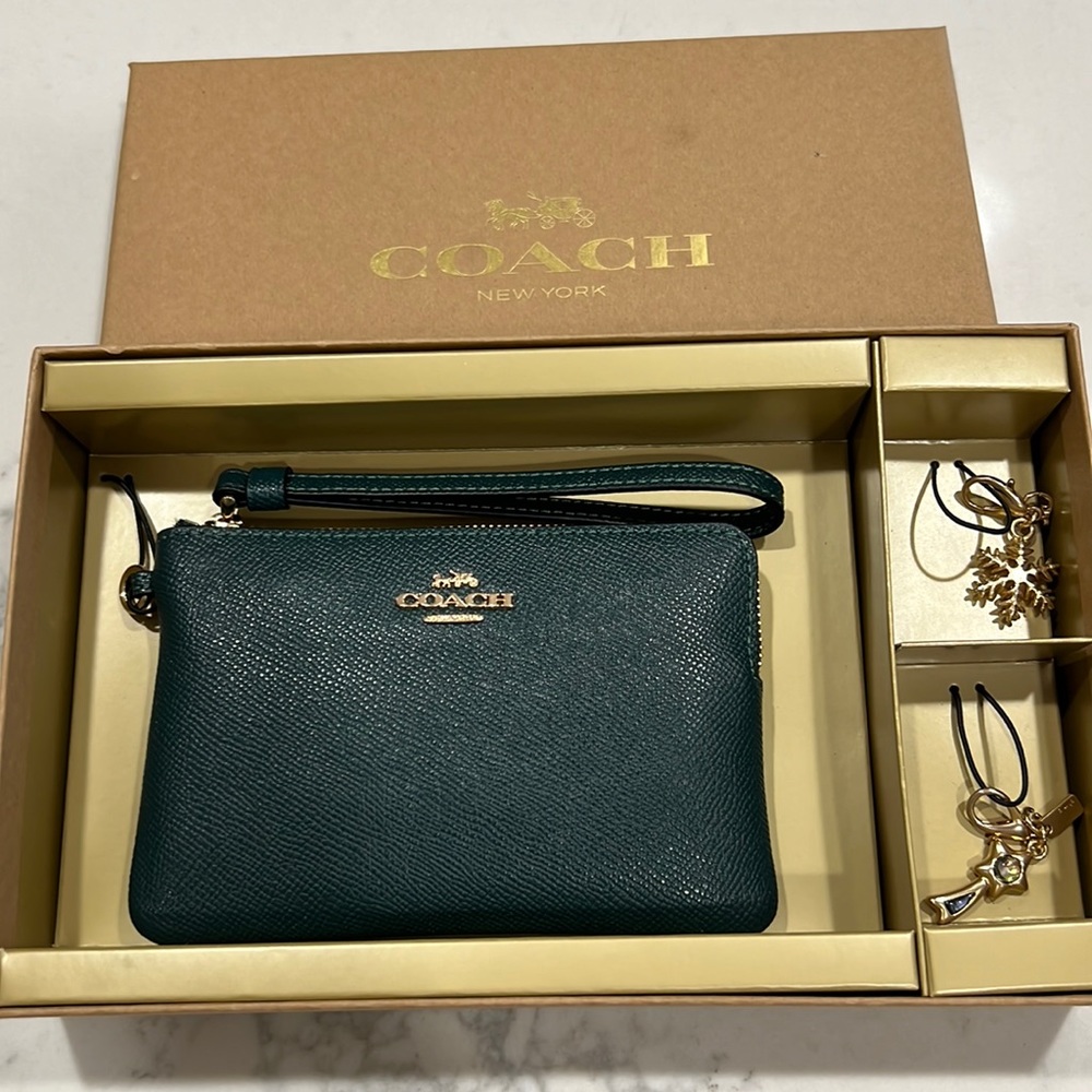 Coach boxed corner zip wristlet